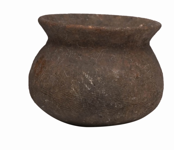 Small Paiwan Pot / Rukai Pot