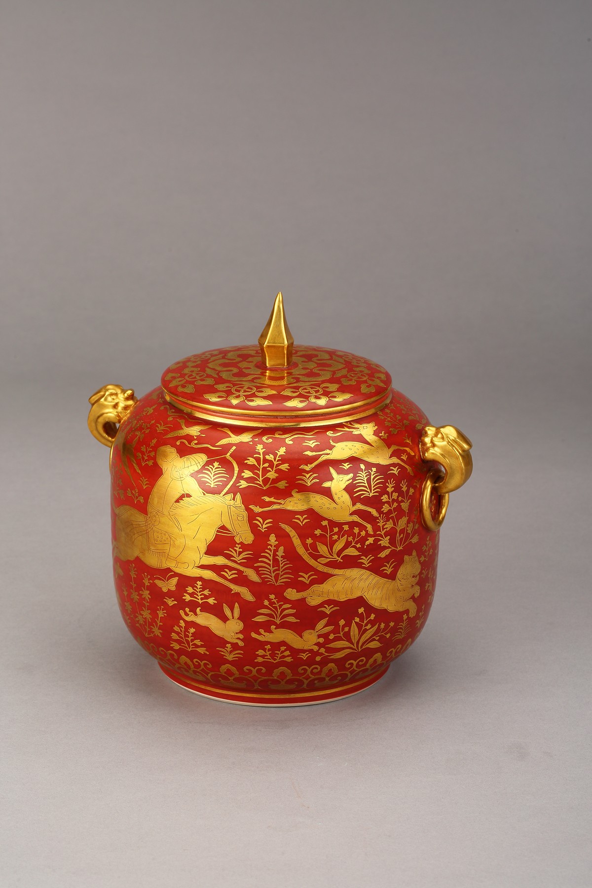 數位陶博館- 特展- 亞熱帶花園—彩繪陶瓷展